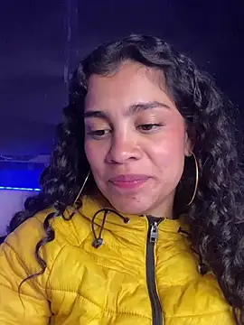 Snapshot of NINA_18_YEARS chatting on 03.19.25 NINA 18 YEARS online show from 03.19.25