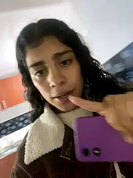 Snapshot of NINA_18_YEARS chatting on 11.22.25 NINA 18 YEARS online show from 11.22.25