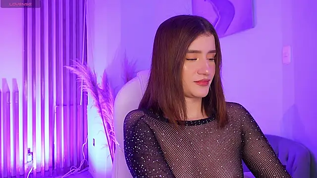 TinaJonnes  online show from 01.08.26