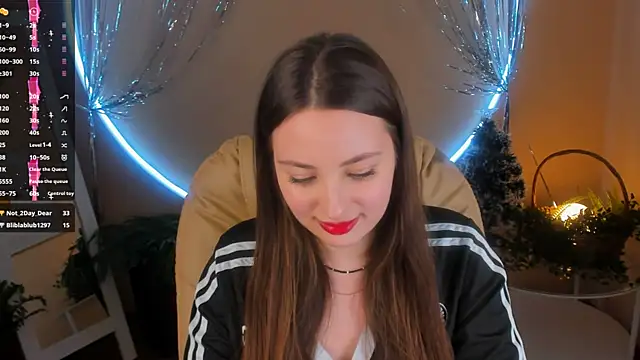 MoonLissa online show from 12.08.24