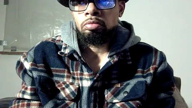 Snapshot of WhiskeyWood_DuhGOD chatting on 02.03.26 WhiskeyWood DuhGOD online show from 02.03.26