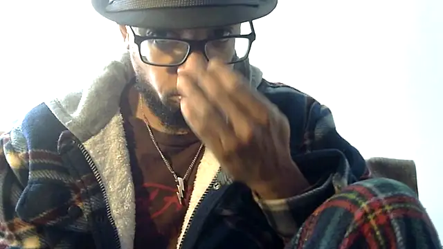 Snapshot of WhiskeyWood_DuhGOD chatting on 02.09.26 WhiskeyWood DuhGOD online show from 02.09.26