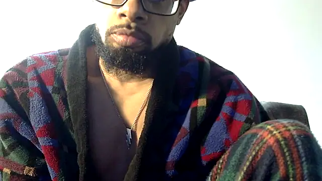 Snapshot of WhiskeyWood_DuhGOD chatting on 02.18.26 WhiskeyWood DuhGOD online show from 02.18.26