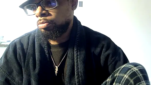 Snapshot of WhiskeyWood_DuhGOD chatting on 02.20.26 WhiskeyWood DuhGOD online show from 02.20.26