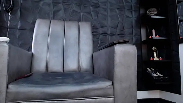 Snapshot of Agata_Darkness chatting on 09.14.25 Agata Darkness online show from 09.14.25