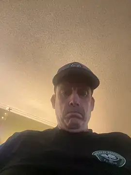 Snapshot of Firedad72FD chatting on 12.26.24 Firedad72FD online show from 12.26.24