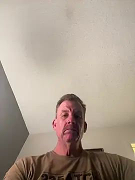 Snapshot of Firedad72FD chatting on 12.28.24 Firedad72FD online show from 12.28.24