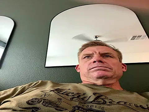 Snapshot of Firedad72FD chatting on 10.07.25 Firedad72FD online show from 10.07.25