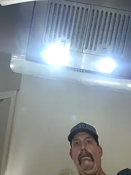 Snapshot of Firedad72FD chatting on 01.05.26 Firedad72FD online show from 01.05.26