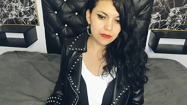 scarlett w0lf online show from 01.29.25