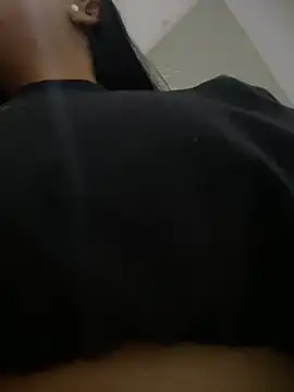 Snapshot of SOPHIACANDY19_ chatting on 01.10.25 SOPHIACANDY19 online show from 01.10.25