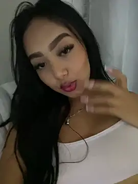 Snapshot of SOPHIACANDY19_ chatting on 02.07.25 SOPHIACANDY19 online show from 02.07.25