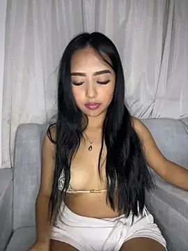 Snapshot of SOPHIACANDY19_ chatting on 02.14.25 SOPHIACANDY19 online show from 02.14.25