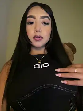 Snapshot of SOPHIACANDY19_ chatting on 02.22.25 SOPHIACANDY19 online show from 02.22.25