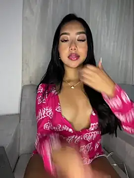 Snapshot of SOPHIACANDY19_ chatting on 02.24.25 SOPHIACANDY19 online show from 02.24.25