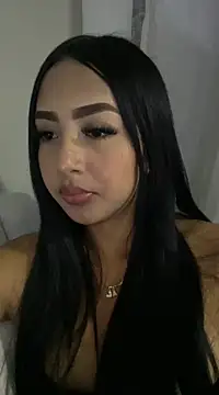 Snapshot of SOPHIACANDY19_ chatting on 03.19.25 SOPHIACANDY19 online show from 03.19.25