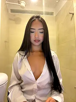 Snapshot of SOPHIACANDY19_ chatting on 09.23.25 SOPHIACANDY19 online show from 09.23.25