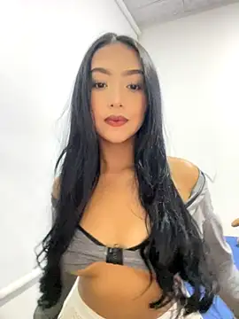 Snapshot of SOPHIACANDY19_ chatting on 10.22.25 SOPHIACANDY19 online show from 10.22.25