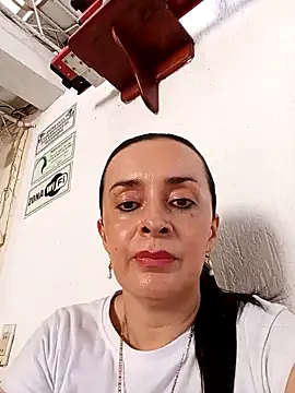 Samantha Sullivan  online show from 12.18.24