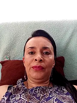 Samantha Sullivan  online show from 03.11.25