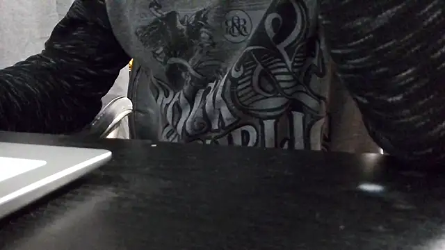 overaveragefreak4you online show from 02.01.25