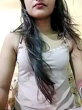 MISSQUEEN48 online show from 02.23.26