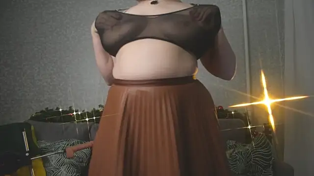 Kira Citro online show from 12.18.24