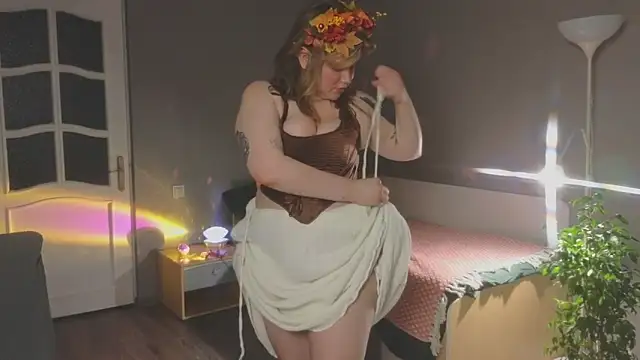 Kira Citro online show from 10.29.25