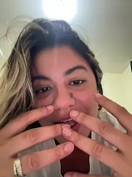 Snapshot of Candy_sr chatting on 02.27.26 Candy sr online show from 02.27.26