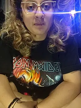 Snapshot of AnnieBigBoobs chatting on 10.18.25 AnnieBigBoobs online show from 10.18.25