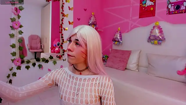 DaripQueen online show from 12.19.24