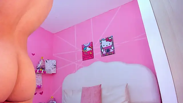 DaripQueen online show from 01.30.25