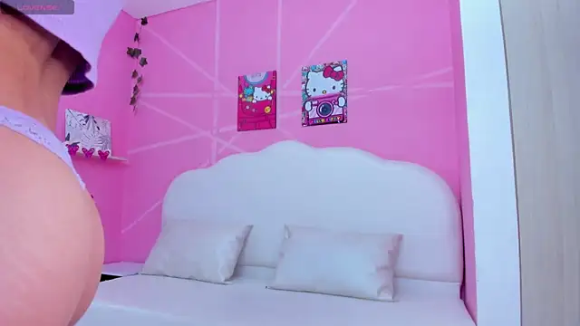 DaripQueen online show from 02.04.25