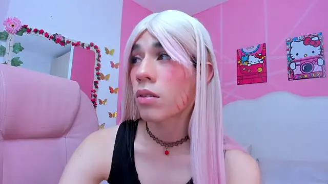 DaripQueen online show from 02.13.25