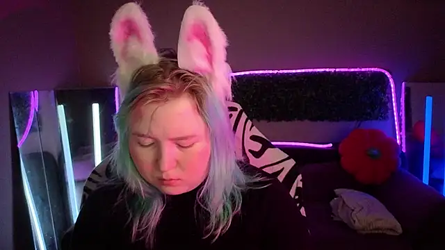 Snapshot of ChimberWol chatting on 11.11.25 ChimberWol online show from 11.11.25