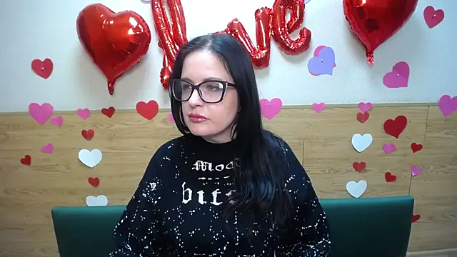 TayaBoret online show from 02.15.25