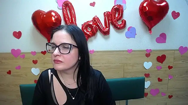 TayaBoret online show from 02.16.25