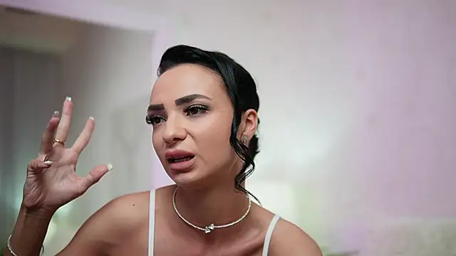 MaraJolie online show from 02.01.25