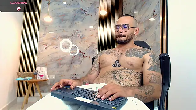 hanz col online show from 12.23.24