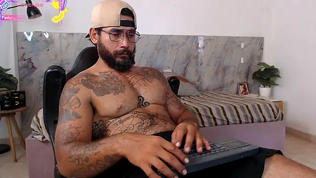 hanz col online show from 04.02.26