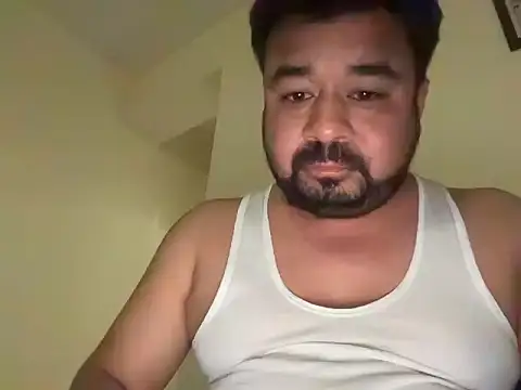 Snapshot of coolboy6566 chatting on 12.04.25 coolboy6566 online show from 12.04.25