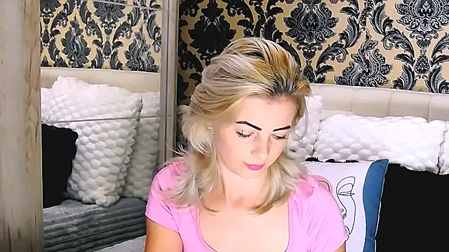 Aly girl1 online show from 09.22.25