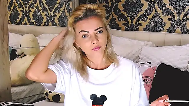 Aly girl1 online show from 10.05.25