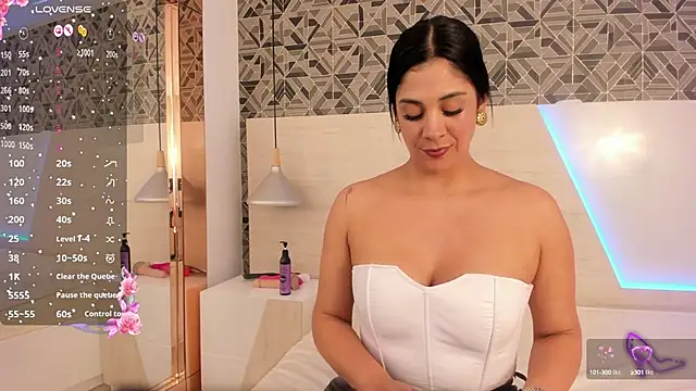 IvannaAnggel online show from 01.24.25