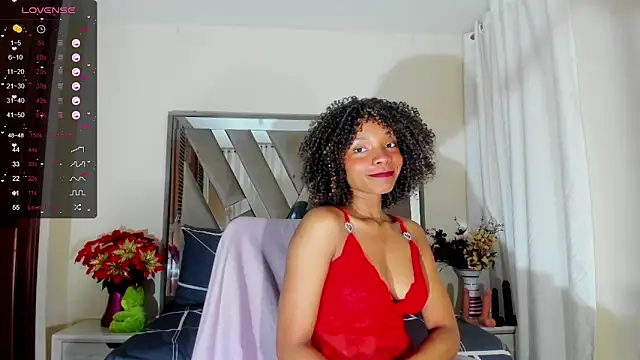 Snapshot of sara_williams01 chatting on 02.09.25 sara williams01 online show from 02.09.25