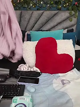 Grey Lorenz11 online show from 03.15.26