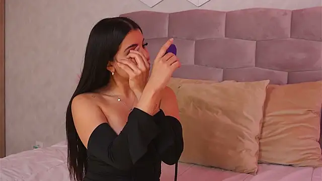 AnitaKariri online show from 03.29.26