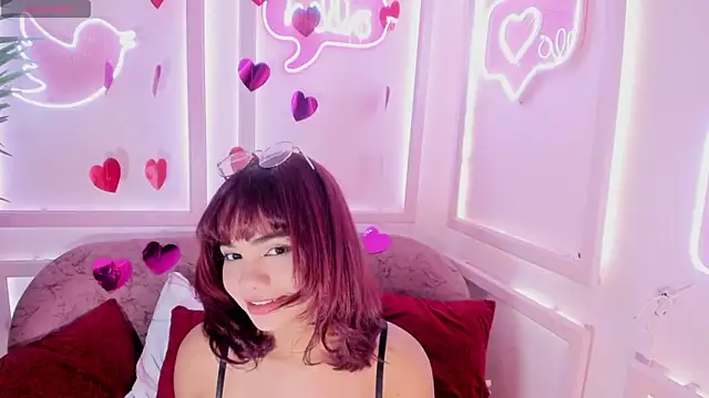 Snapshot of anastasia_jhons chatting on 02.18.25 anastasia jhons online show from 02.18.25