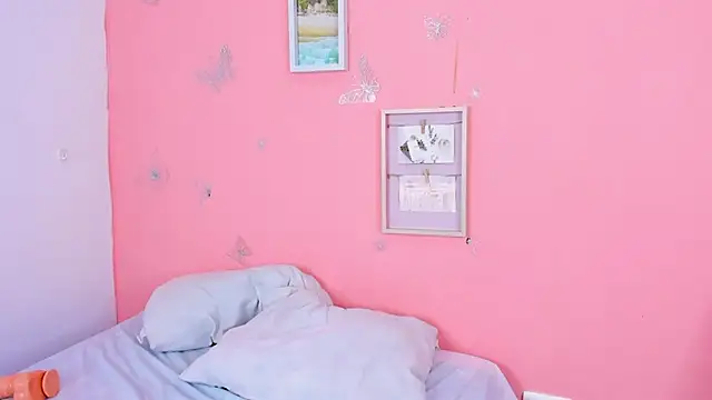 Snapshot of Amandalorense_ chatting on 03.08.25 Amandalorense online show from 03.08.25