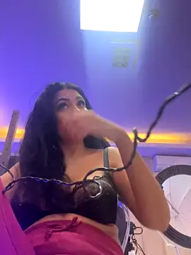 Denise Taylor online show from 10.23.25